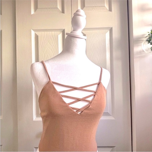 Urban Outfitters Tan Strappy Top - Picture 3 of 4